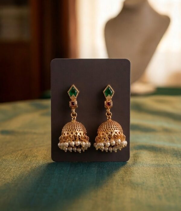 Emerald Pearl Jhumka Earrings