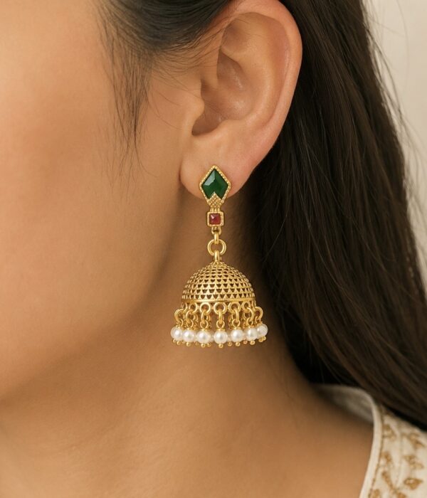 Emerald Pearl Jhumka Earrings
