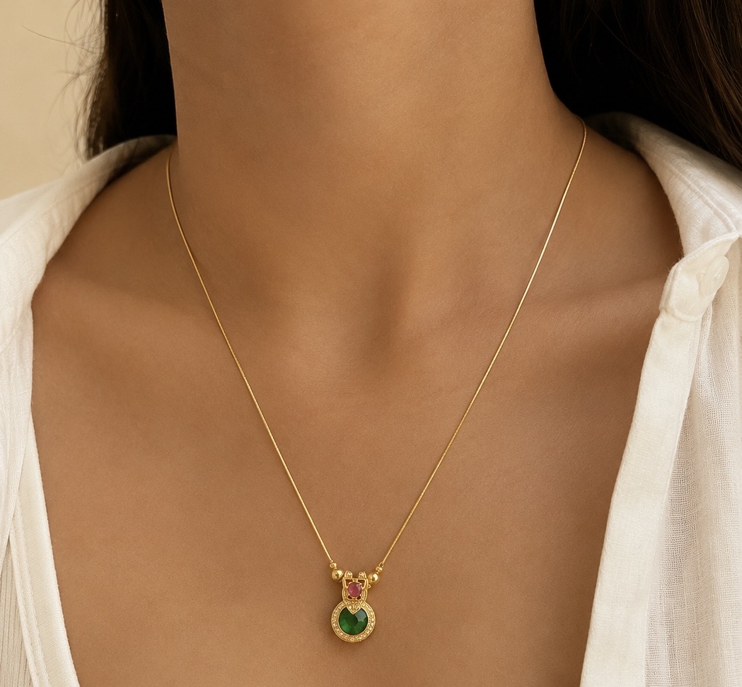 Emerald Heart Charm Chain