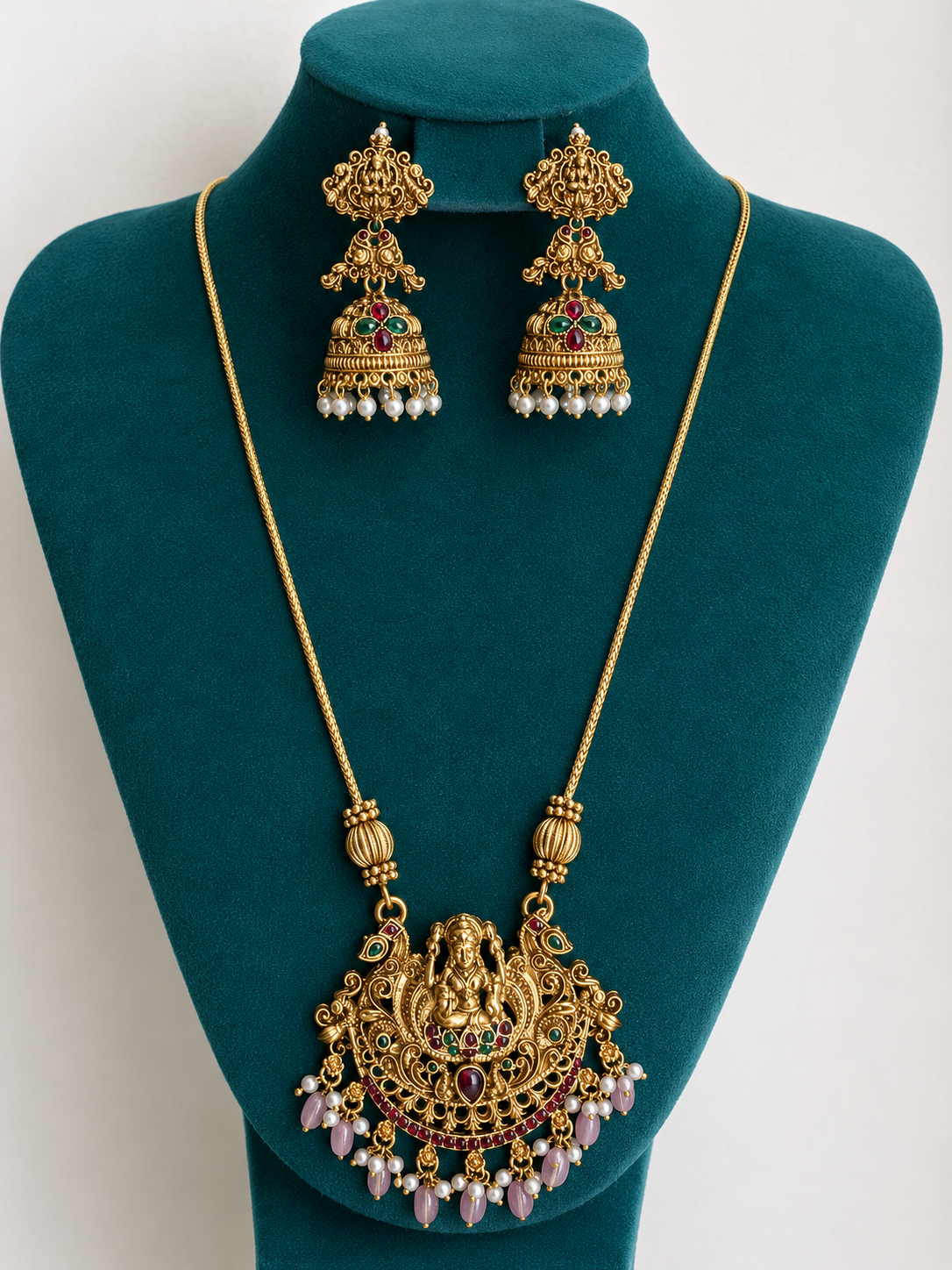 Shree Vaibhavi Temple Elegance Set