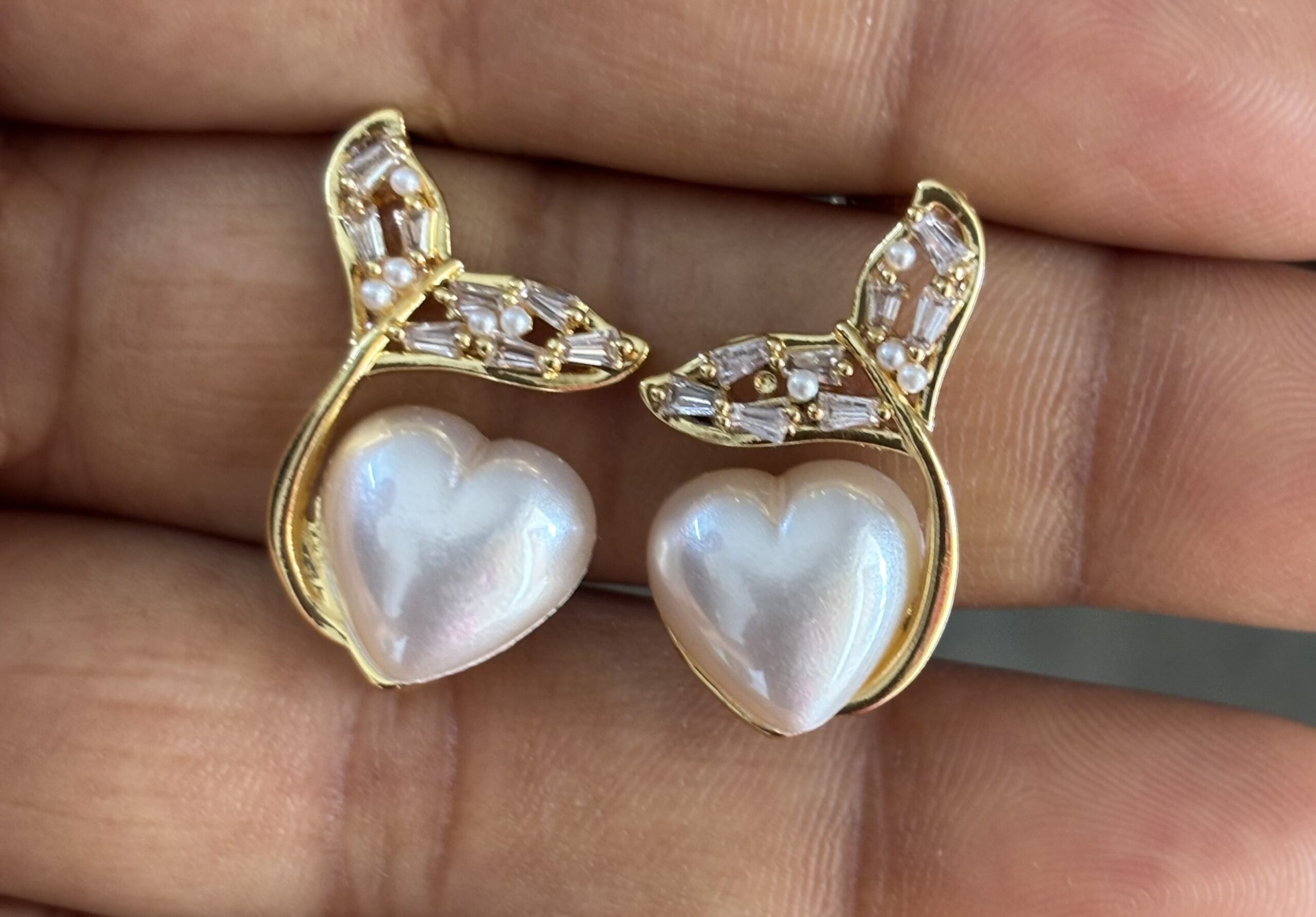 Aurora Pearl Studs
