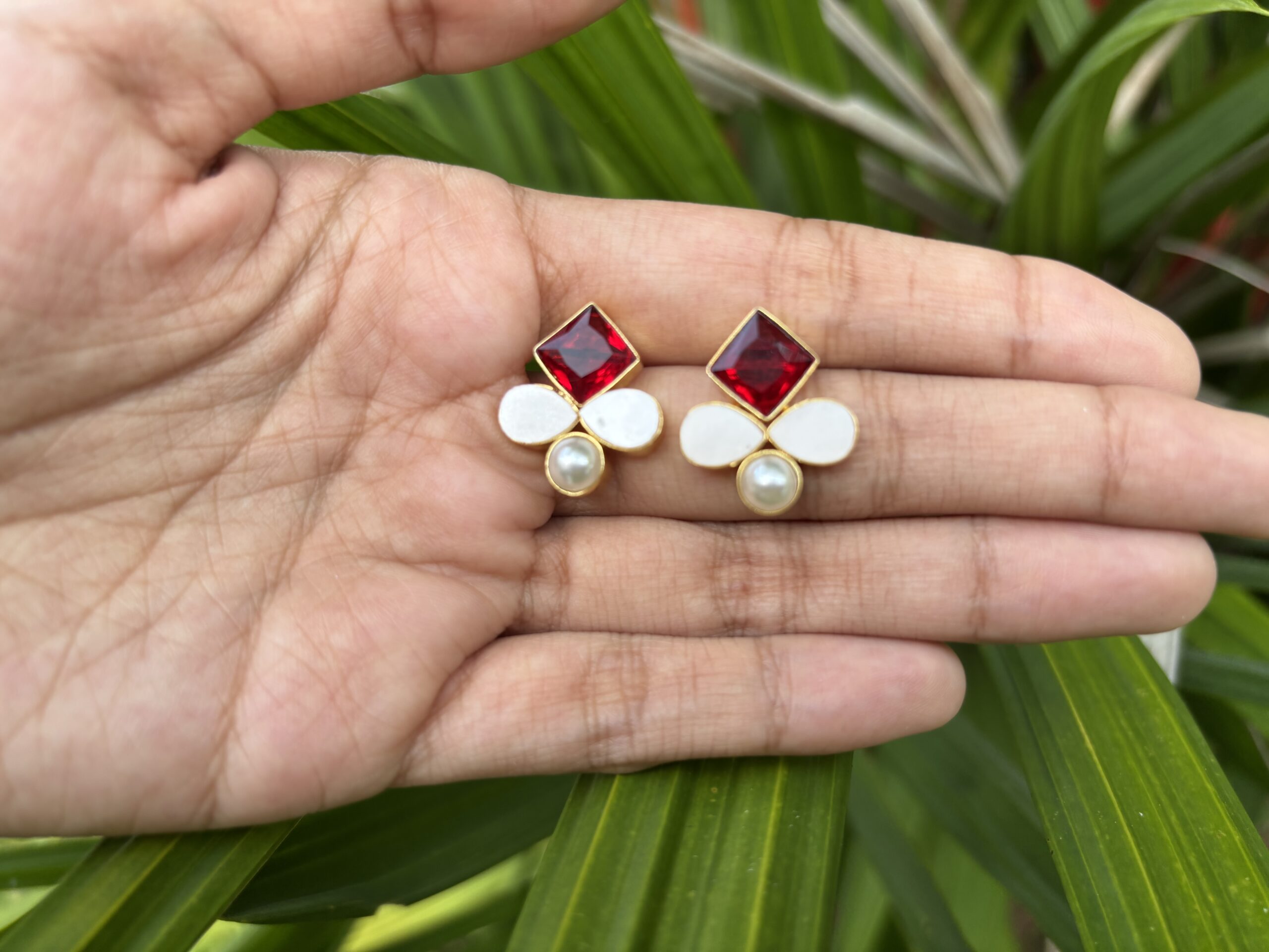 Roselle Studs