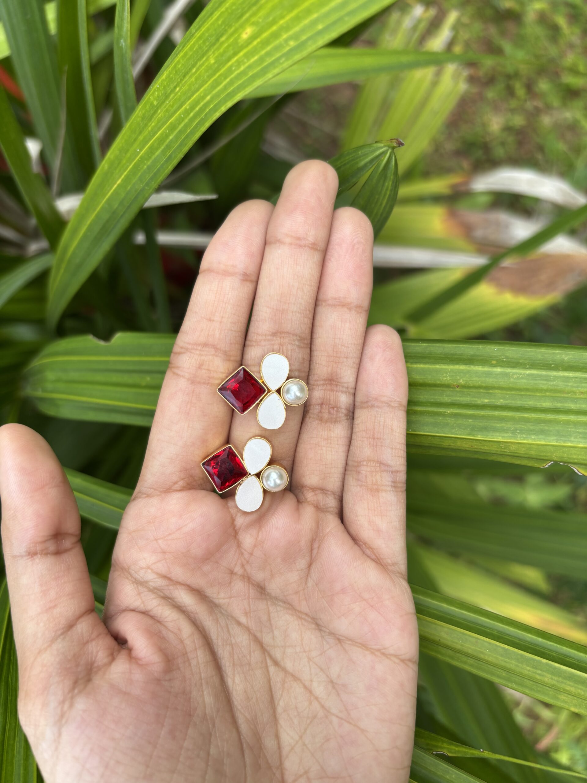 Roselle Studs