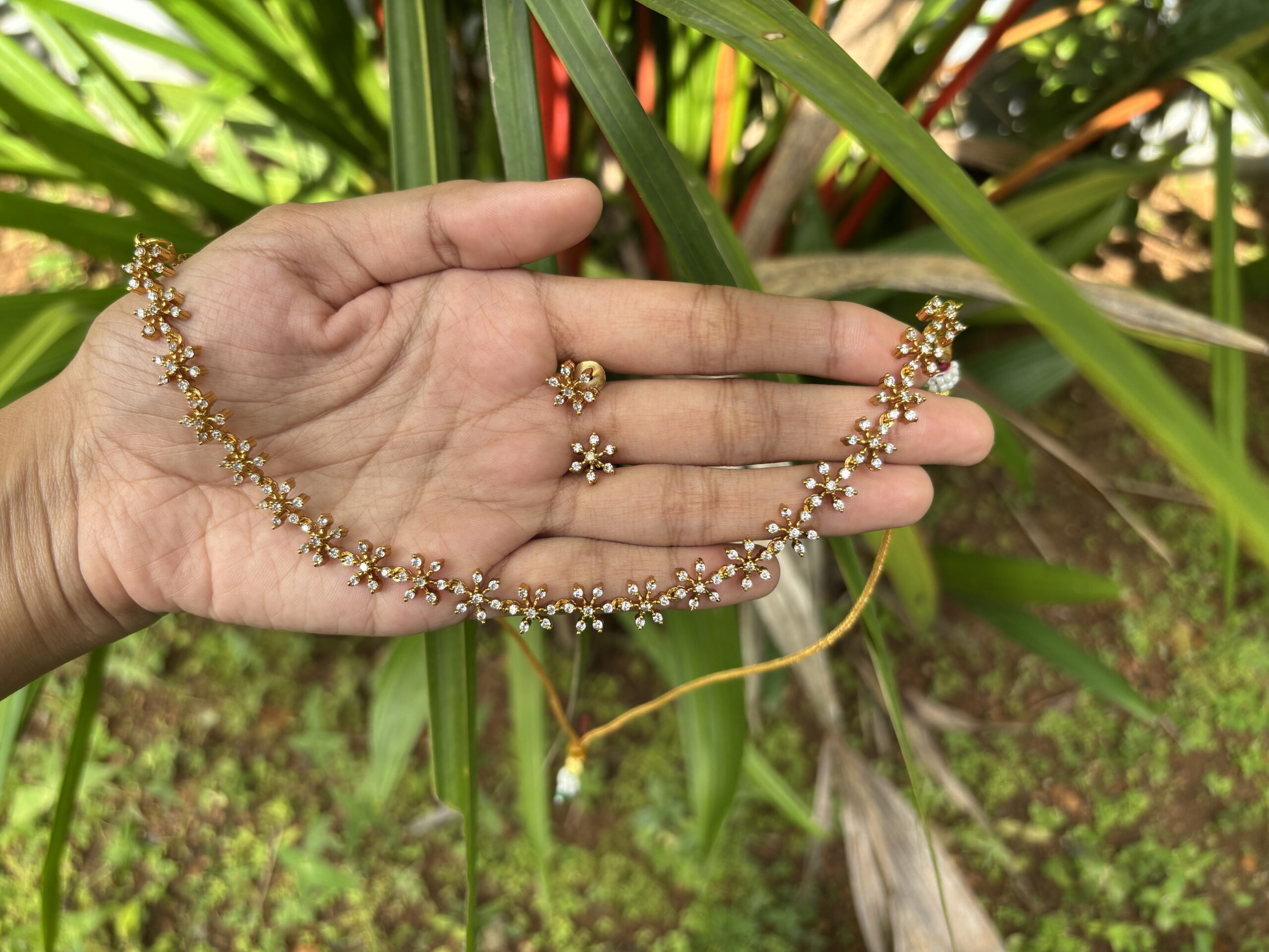 Moonlit Floral Neckpiece With Stud