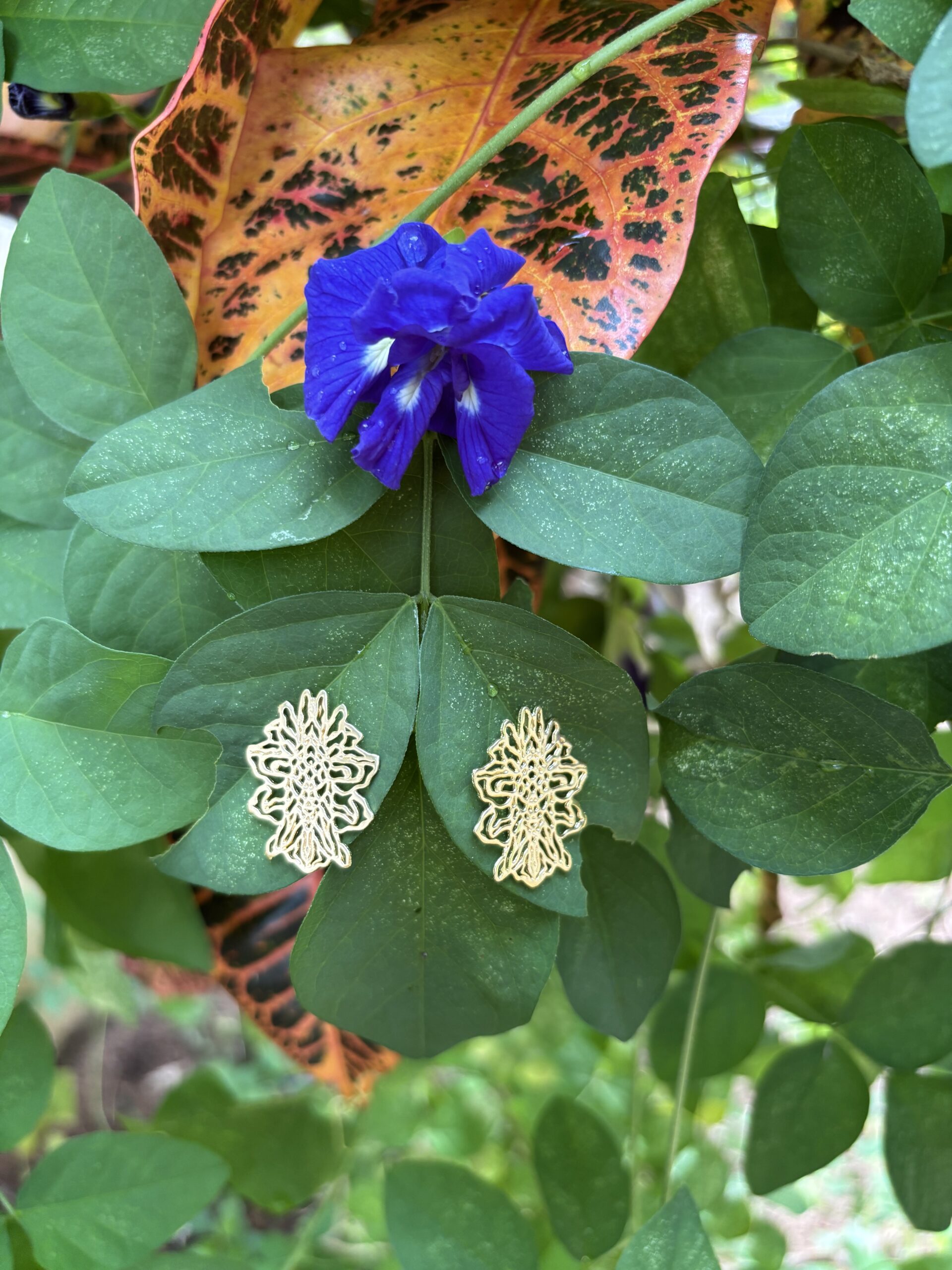 Festive Flora Studs