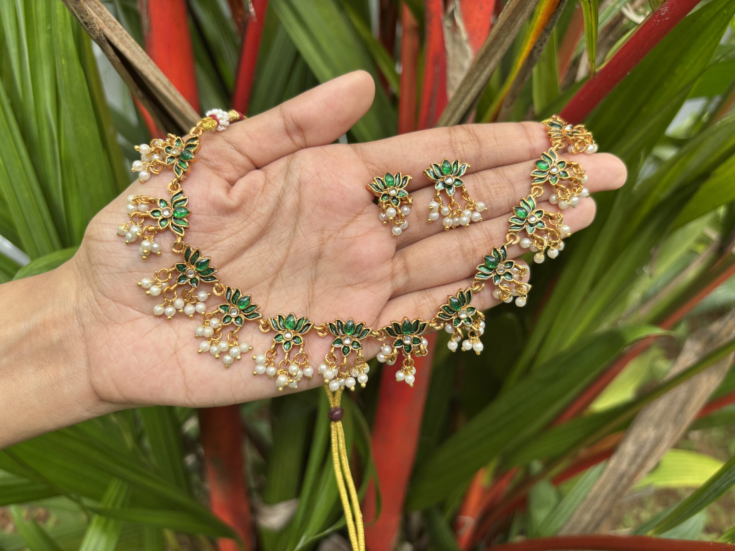 Avantika Mini Lotus Pearl Short Neckpiece With Earring