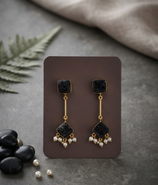 Midnight Pearl Drop Earrings