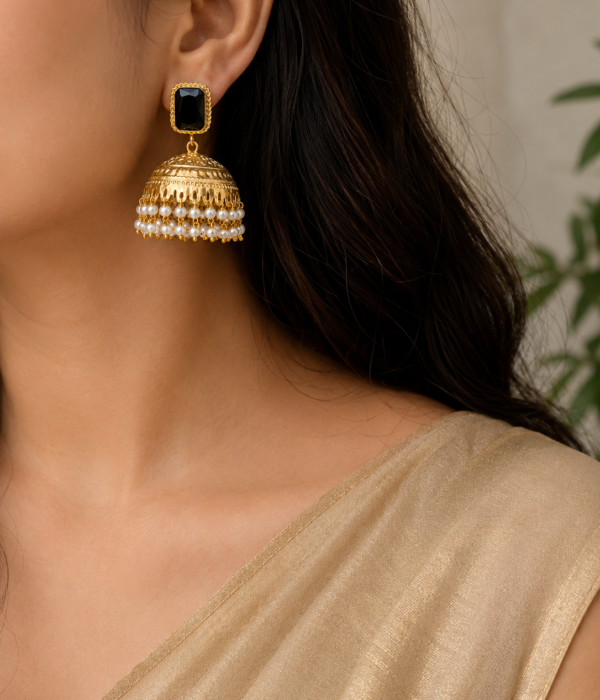 Midnight Pearl Jhumka Earrings