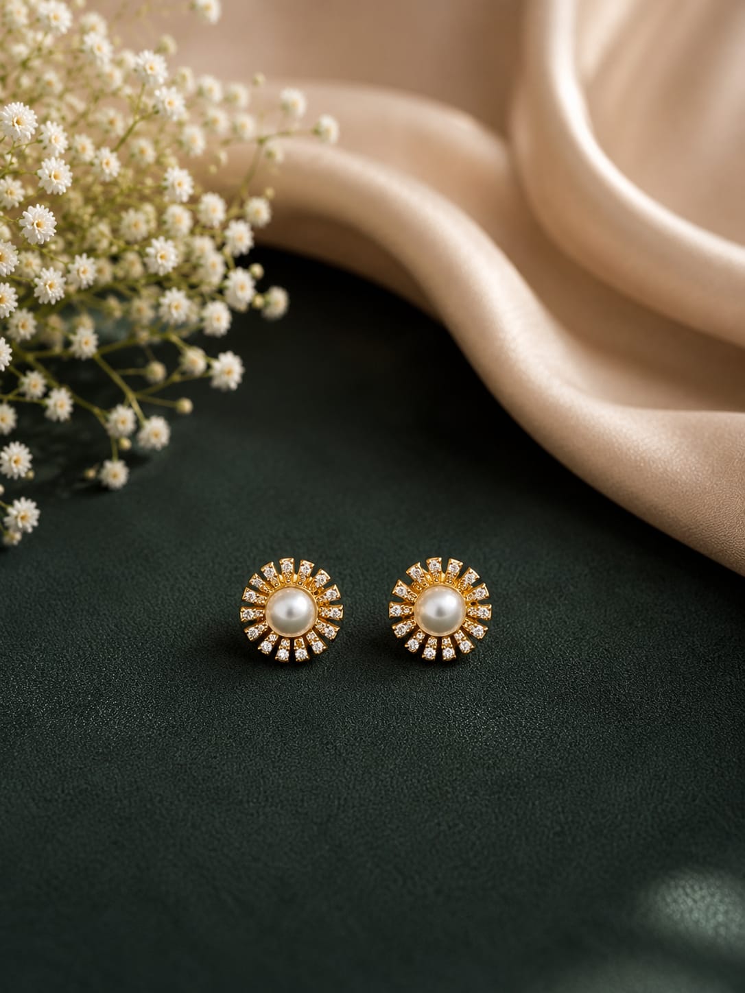 Radiant Halo Studs