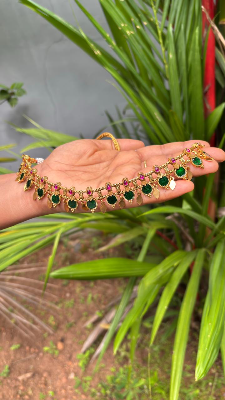 Nithya choker elakkathali