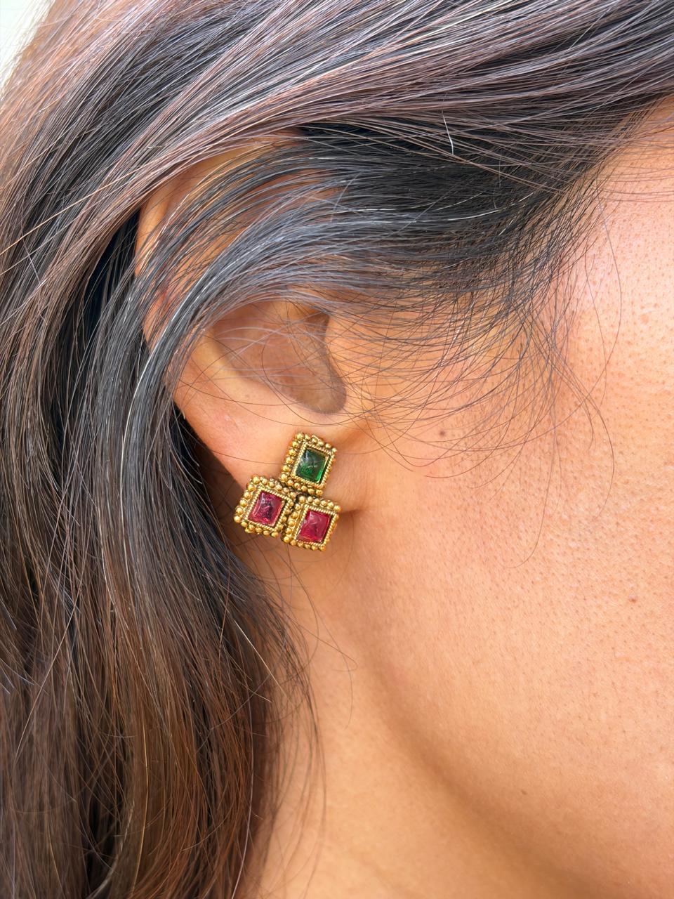 Nia Ruby Emerald Choker set