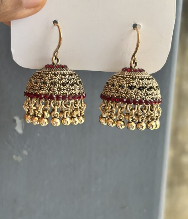 Rangoli Nakashi Jhumka