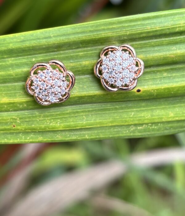 Nayelle Flora Studs