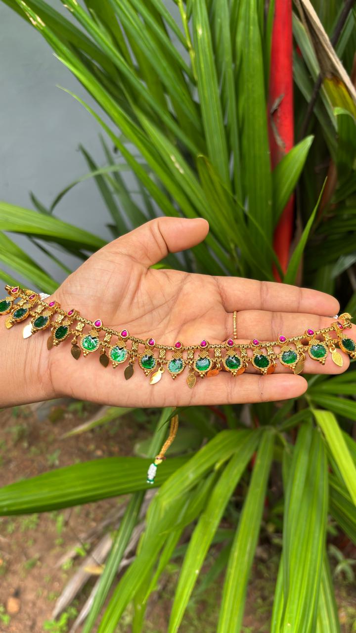 Nithya choker elakkathali